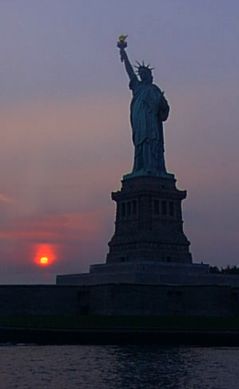 971009-statue-of-liberty.jpg - 8.4 K